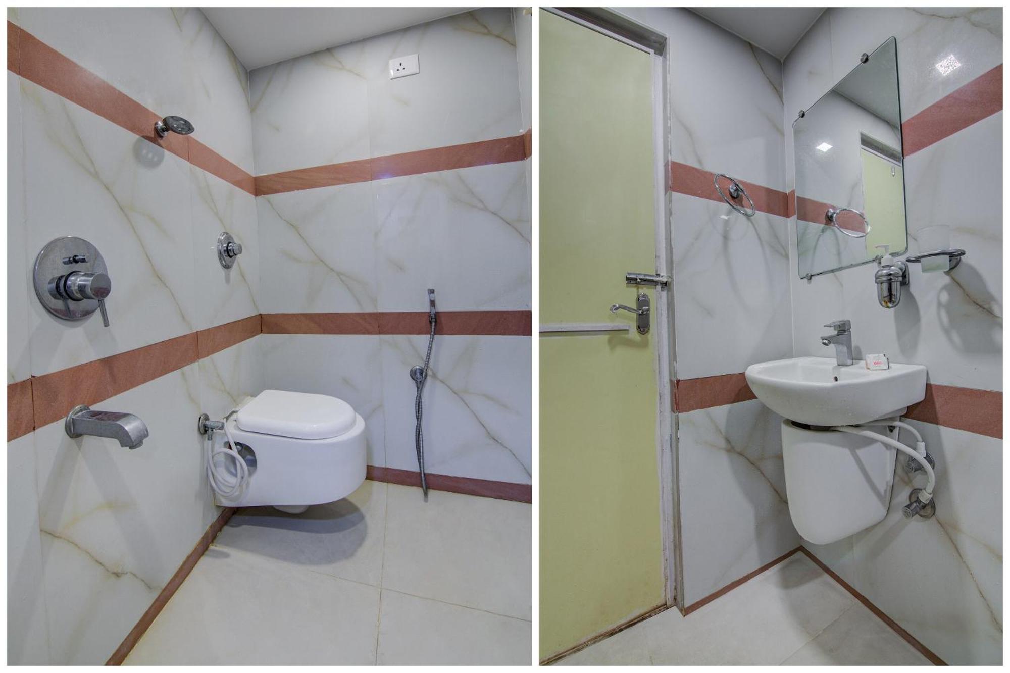 Oyo Flagship 9930 Hotel Avs Residency Kurmannapalem Exterior photo